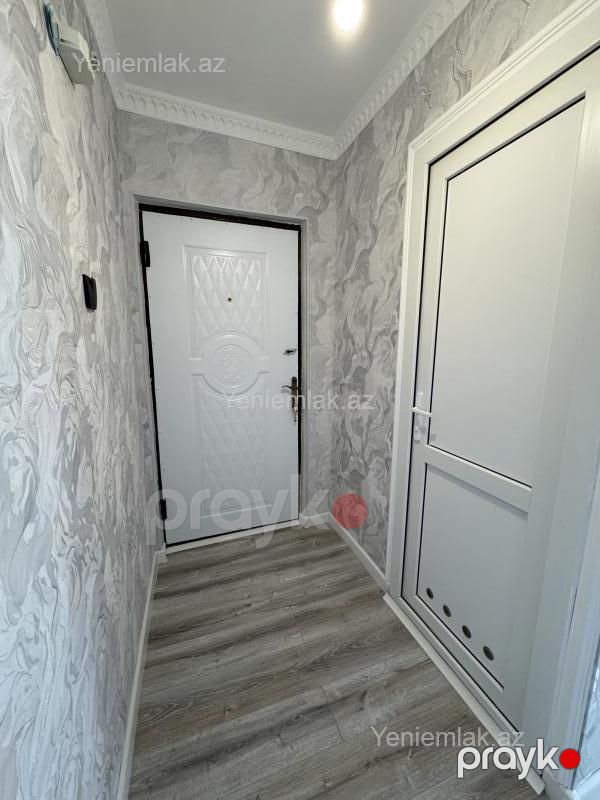 Satılır 2 otaqlı Bina evi menzil (Köhnə tikili), 48 m², 4-cü mikrorayon — Mənzil, Sumqayıt (3)