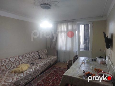 Satılır 2 otaqlı köhnə tikili 50 m² — Bakı