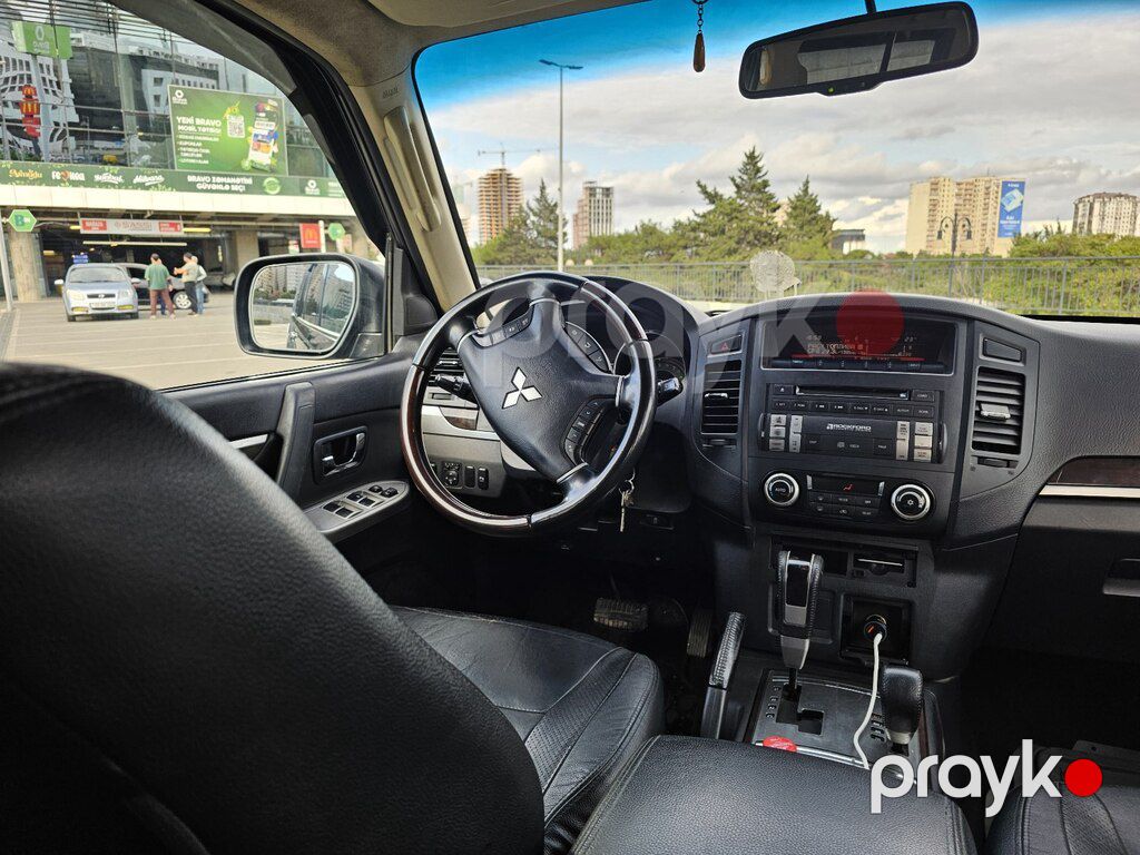 Mitsubishi Pajero, 3.5 L, 2013 il, 221 031 km — Avtomobillər, Bakı (11)