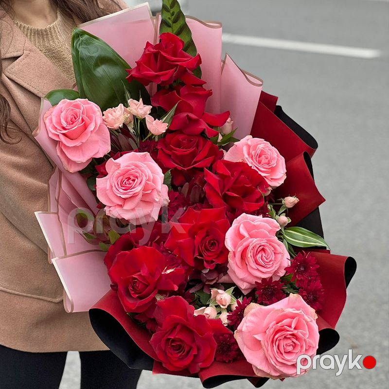 Qırmızı və Çəhrayı Qızılgüllər - code:5077 — Bitkilər, Bakı (2)