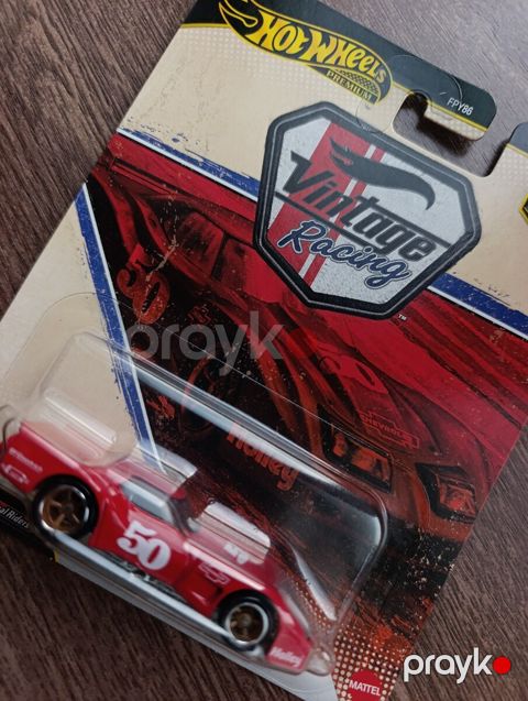 Vintage Racing modeli — Bakı