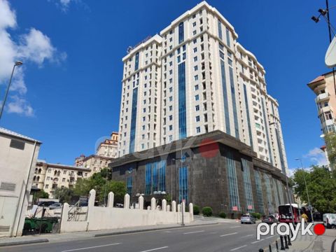 İcarəyə verilir 4 otaqlı yeni tikili 175 m²