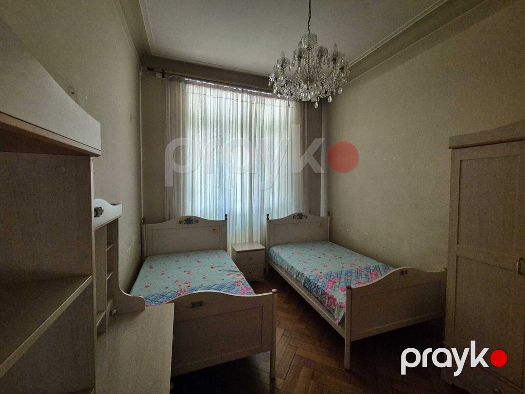 Satılır 6 otaqlı köhnə tikili 200 m² — Mənzil, Bakı (9)