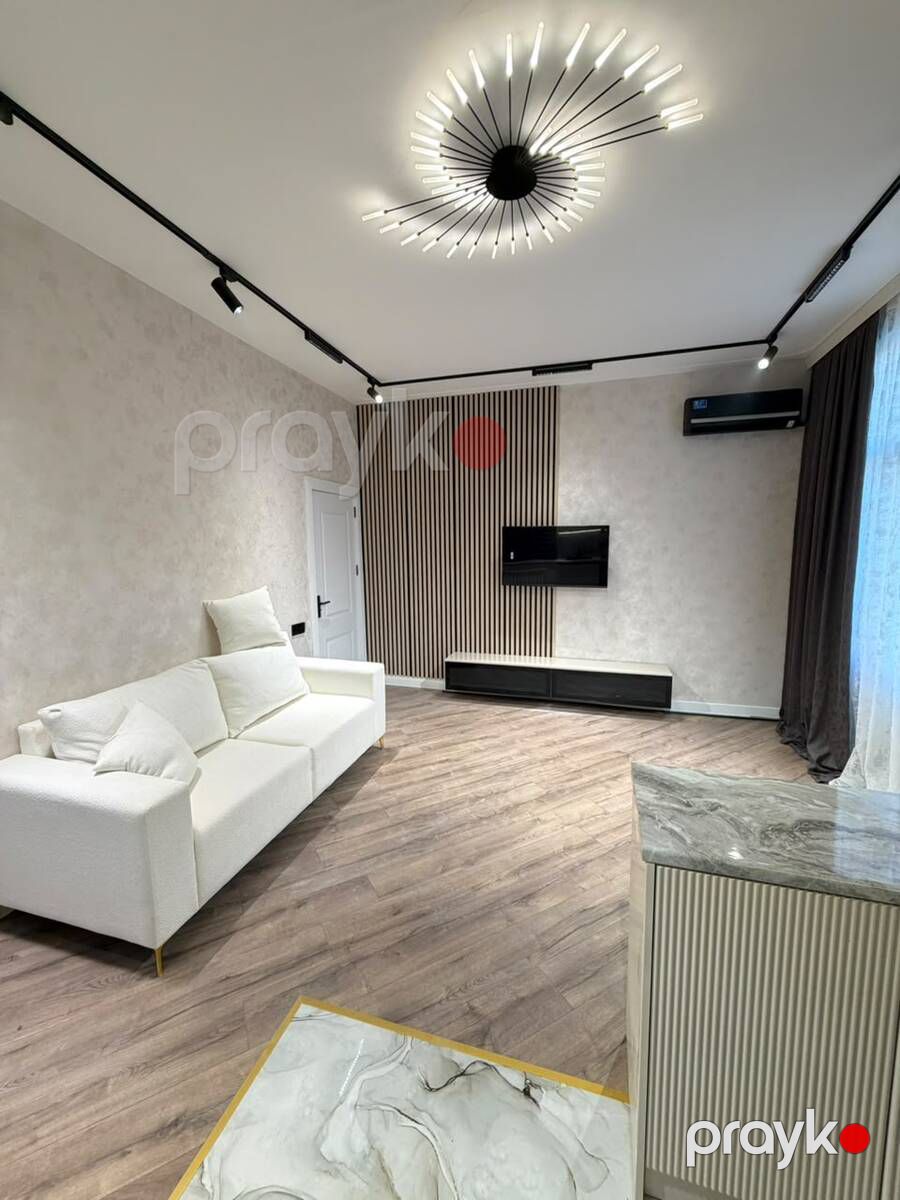 Satılır 2 otaqlı köhnə tikili 43 m² — Mənzil, Bakı (2)