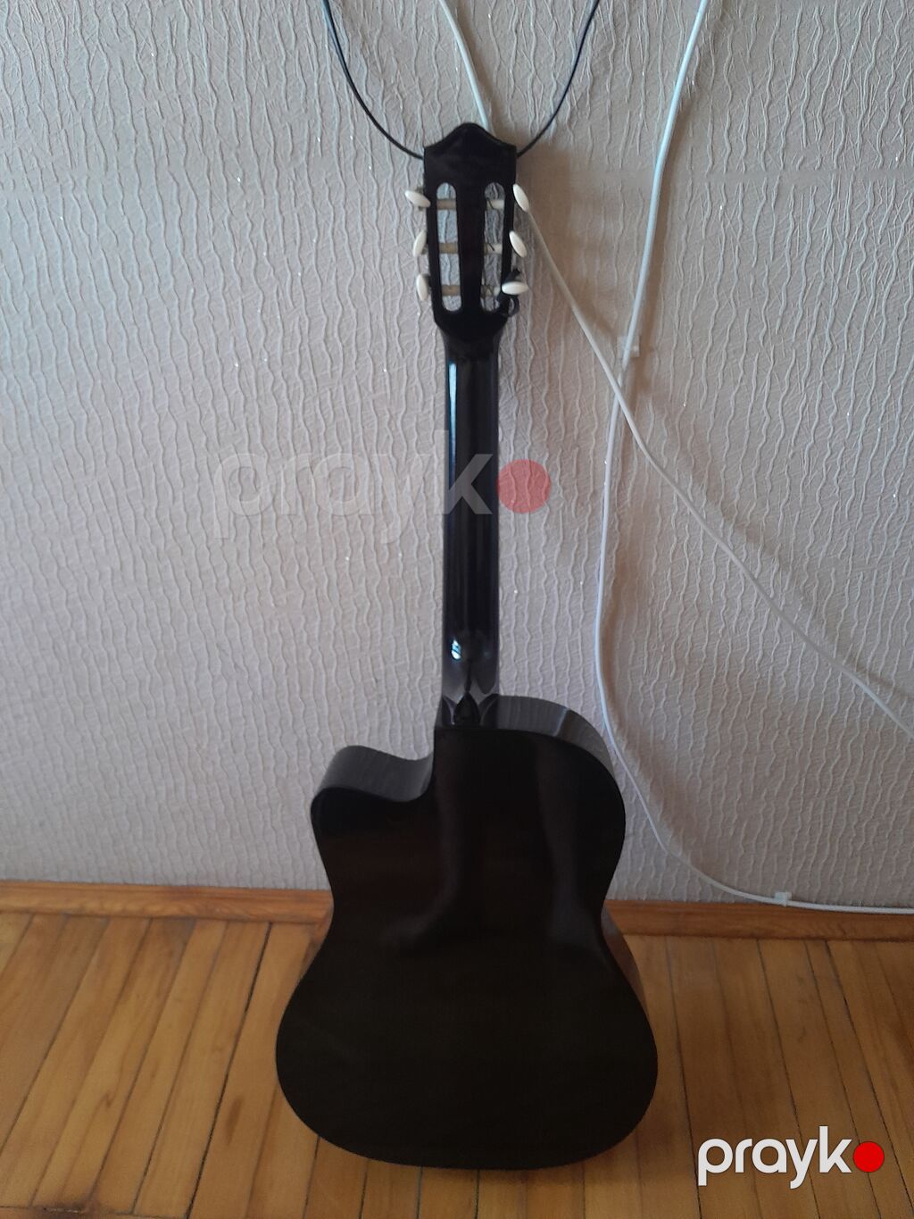 Klassik gitara – kəsik korpuslu (cutaway), 6 simli, qara parlaq rəng — Gitarlar və digər simli alətlər, Bakı (2)