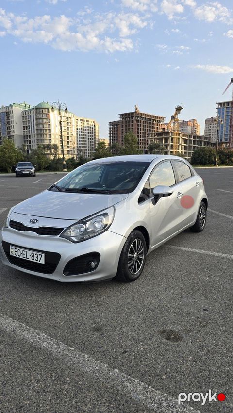 Kia Rio, 1.6 L, 2011 il, 90 000 km — Sumqayıt