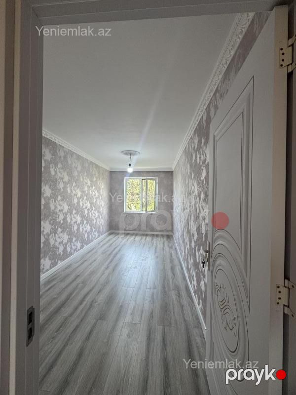 Satılır 2 otaqlı Bina evi menzil (Köhnə tikili), 48 m², 4-cü mikrorayon — Mənzil, Sumqayıt (6)