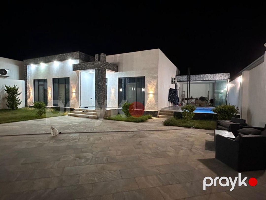 Satılır 4 otaqlı həyət evi/bağ evi 150 m² — Ev, villa, Bakı (4)