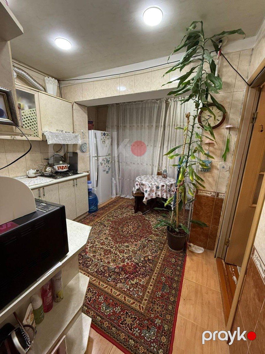Satılır 2 otaqlı köhnə tikili 65 m² — Mənzil, Bakı (6)