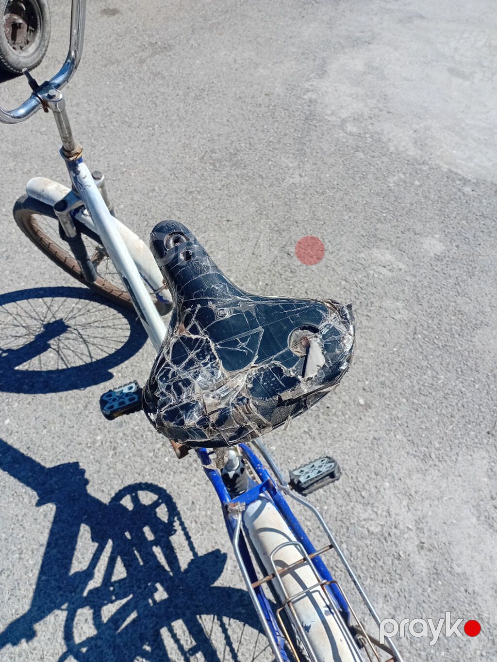Salam gundelik surulen velodu zavod veziyyetde biraz paslanib pedallar — Avto, Oğuz (3)