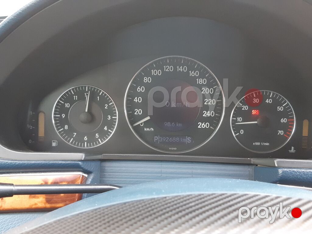 Mercedes-Benz E 320: 3.2 l Sedan — Avtomobillər, Bakı (4)