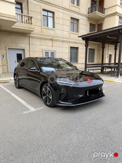 Nio ET5, 150 kWh, 2024 il, 10 500 km — Bakı