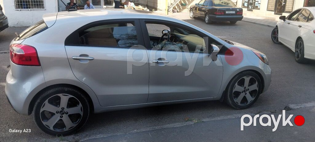 Kia Rio: 1.6 l 2013 il Hetçbek — Avtomobillər, Sumqayıt (8)