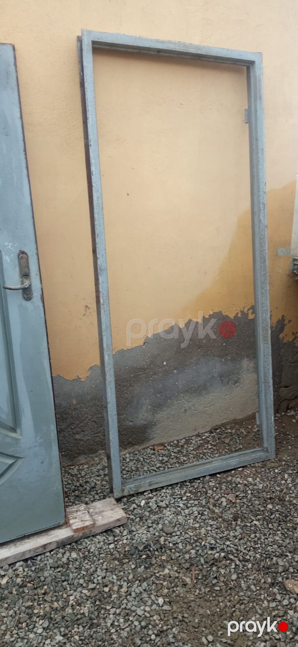 Salam.Gorduyununz qapı satılır cürüyü yoxdur əla vəziyyətdədir açar — Pəncərələr, qapılar, balkonlar, Digah (2)