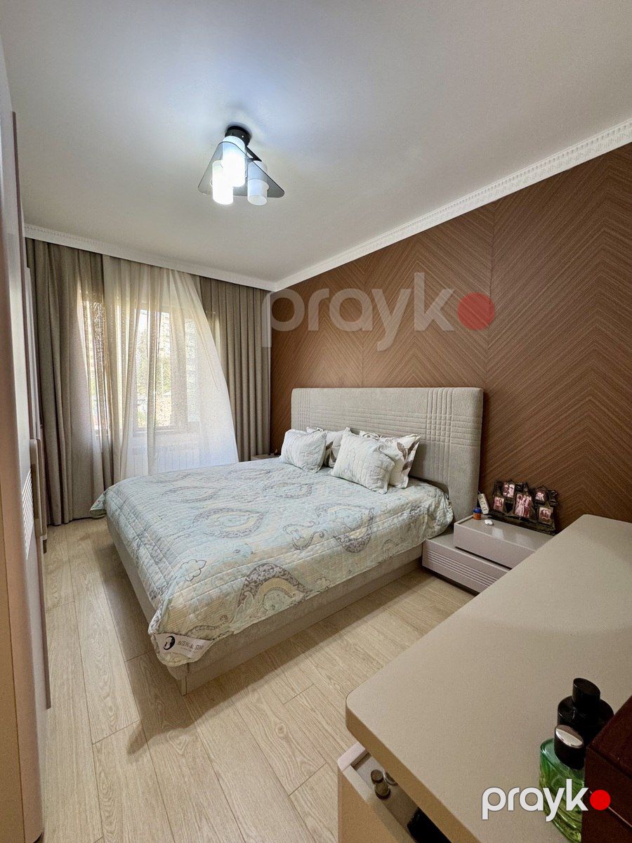 Satılır 4 otaqlı köhnə tikili 110 m² — Mənzil, Bakı (5)