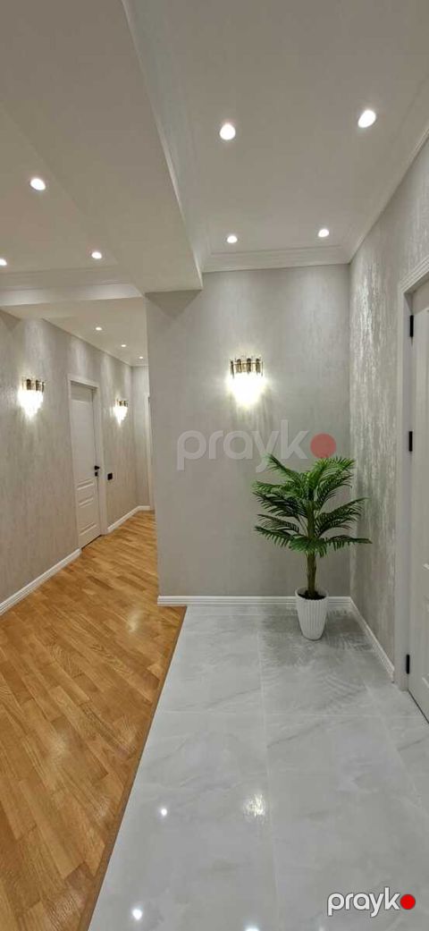 Satılır 3 otaqlı yeni tikili 115 m² — Bakı