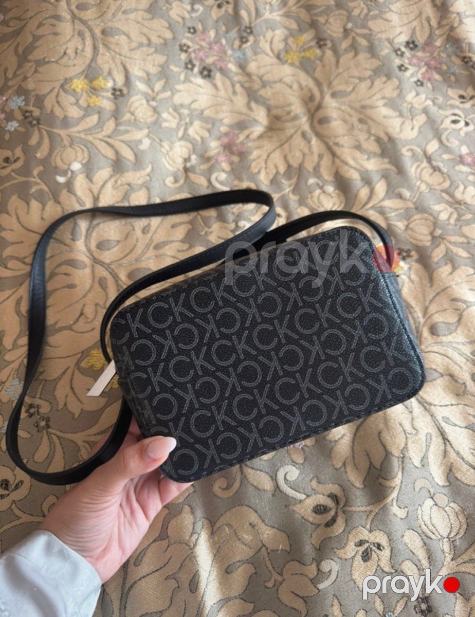 Calvin Klein çantası — Şəxsi əşyalar, Bakı (2)