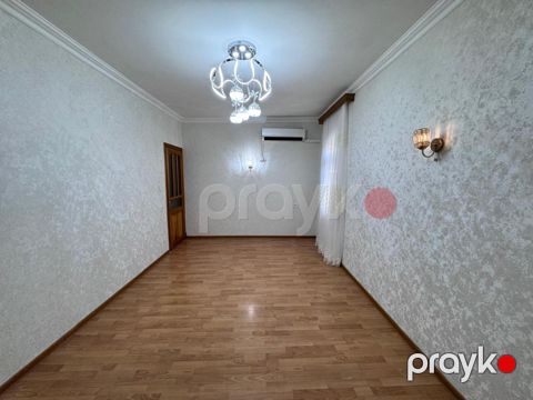 Satılır 2 otaqlı köhnə tikili 52 m² — Bakı