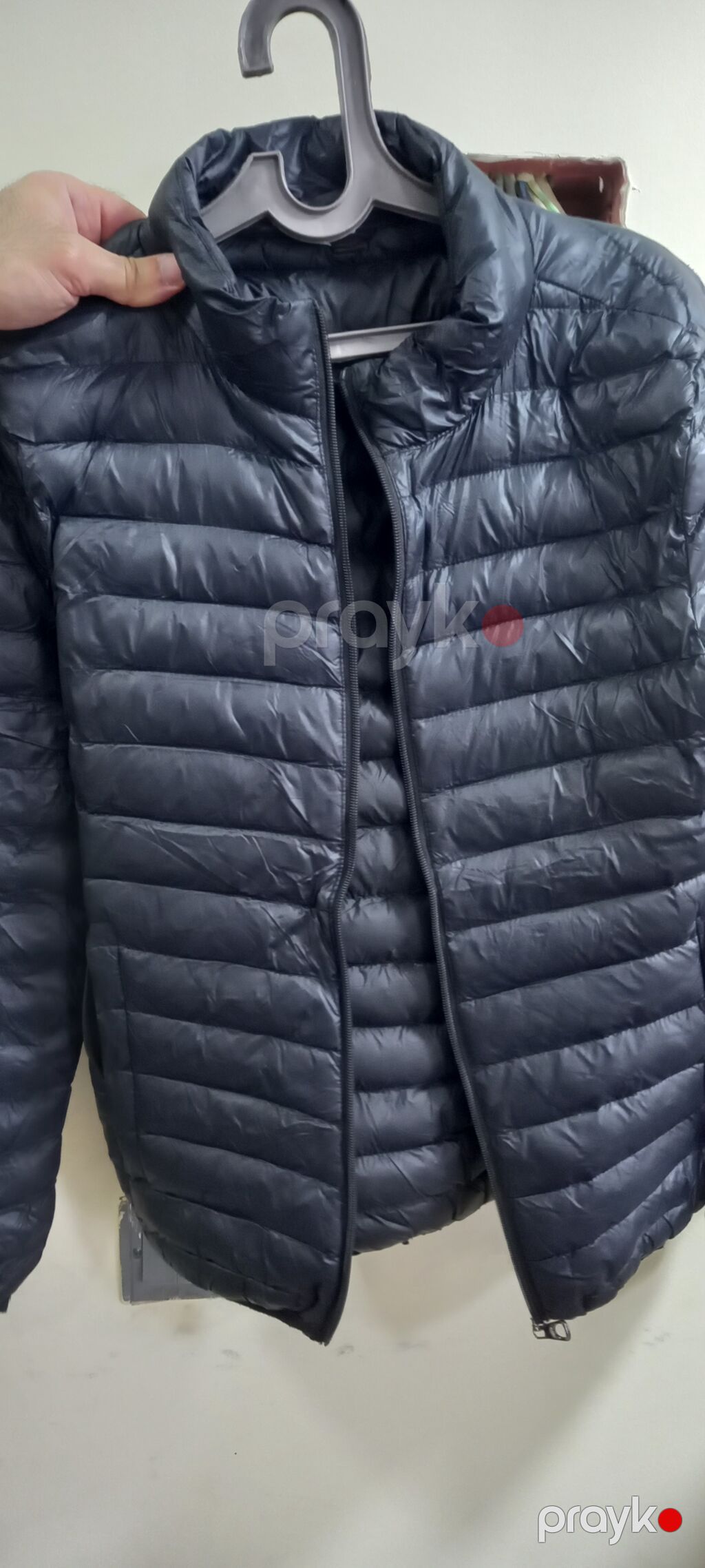 Yüngül şişmə kişi gödəkçəsi - Rəng: tünd boz/navy - Ölçü: L (etiket — Kurtkalar, Bakı (2)