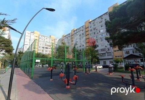 Satılır 2 otaqlı köhnə tikili 70 m² — Bakı