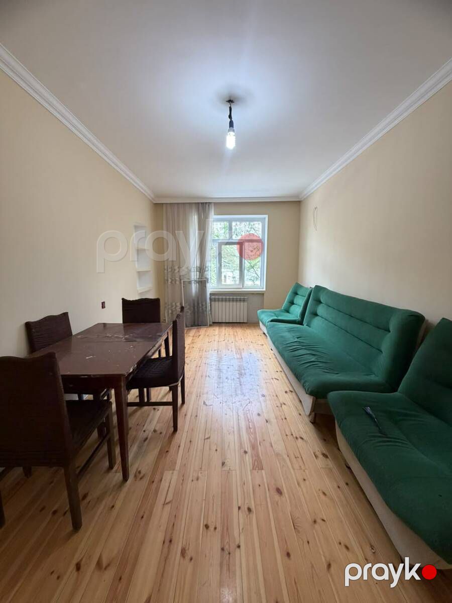 Satılır 2 otaqlı köhnə tikili 60 m² — Mənzil, Bakı (3)