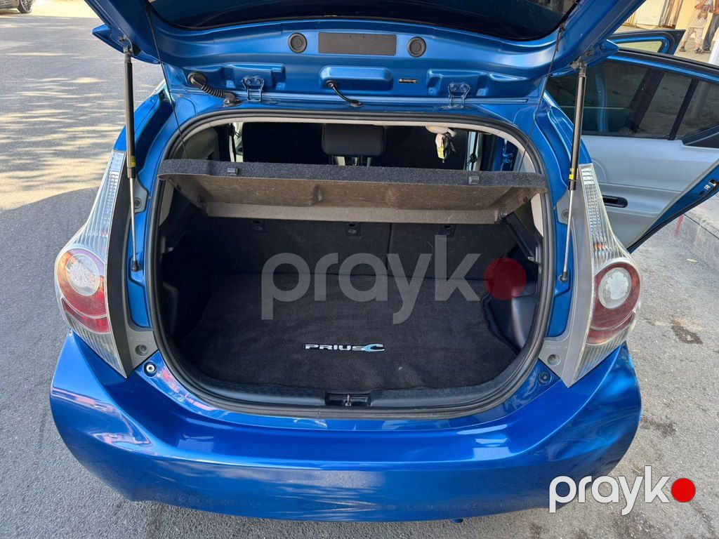 Toyota Prius C, 1.5 L, 6.5 kWh, 2015 il, 88 000 km — Avtomobillər, Bakı (12)