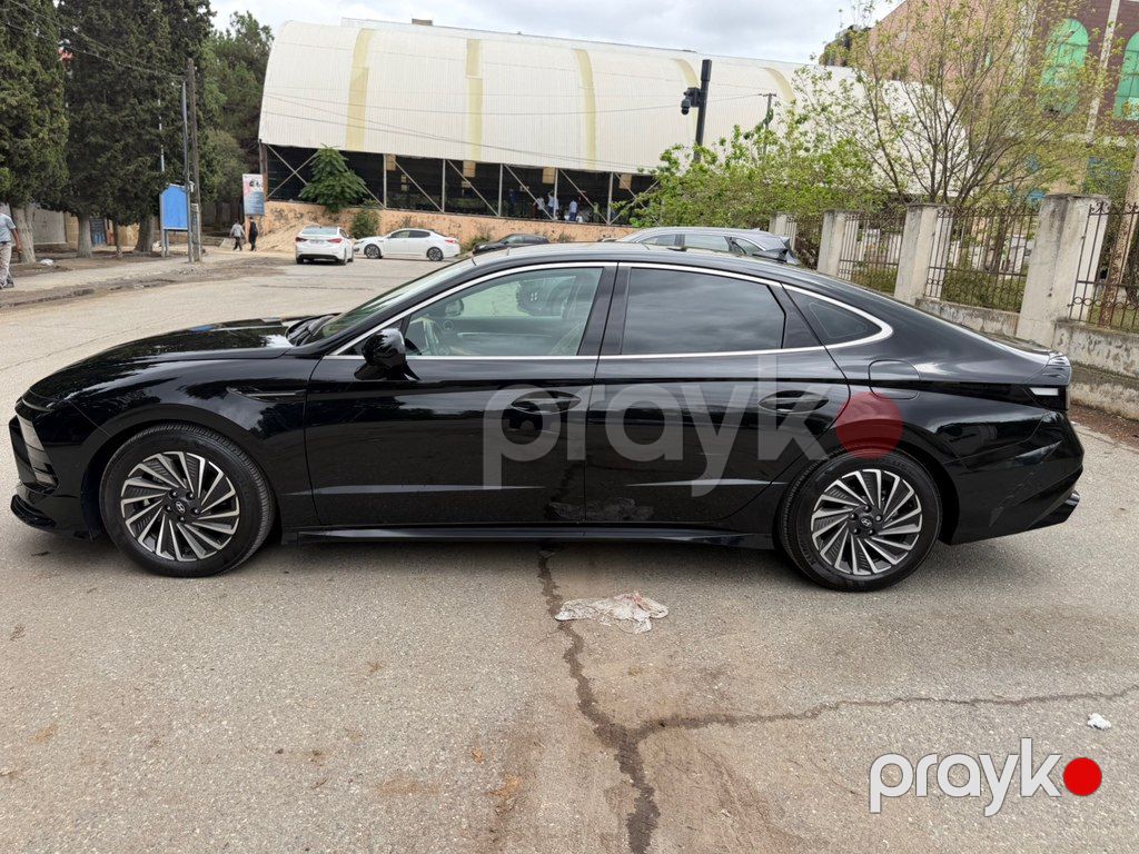 Hyundai Sonata, 2.0 L, 1.62 kWh, 2025 il, 10 000 km — Avtomobillər, Bakı (3)