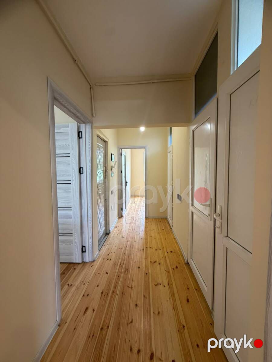 Satılır 2 otaqlı köhnə tikili 60 m² — Mənzil, Bakı (9)