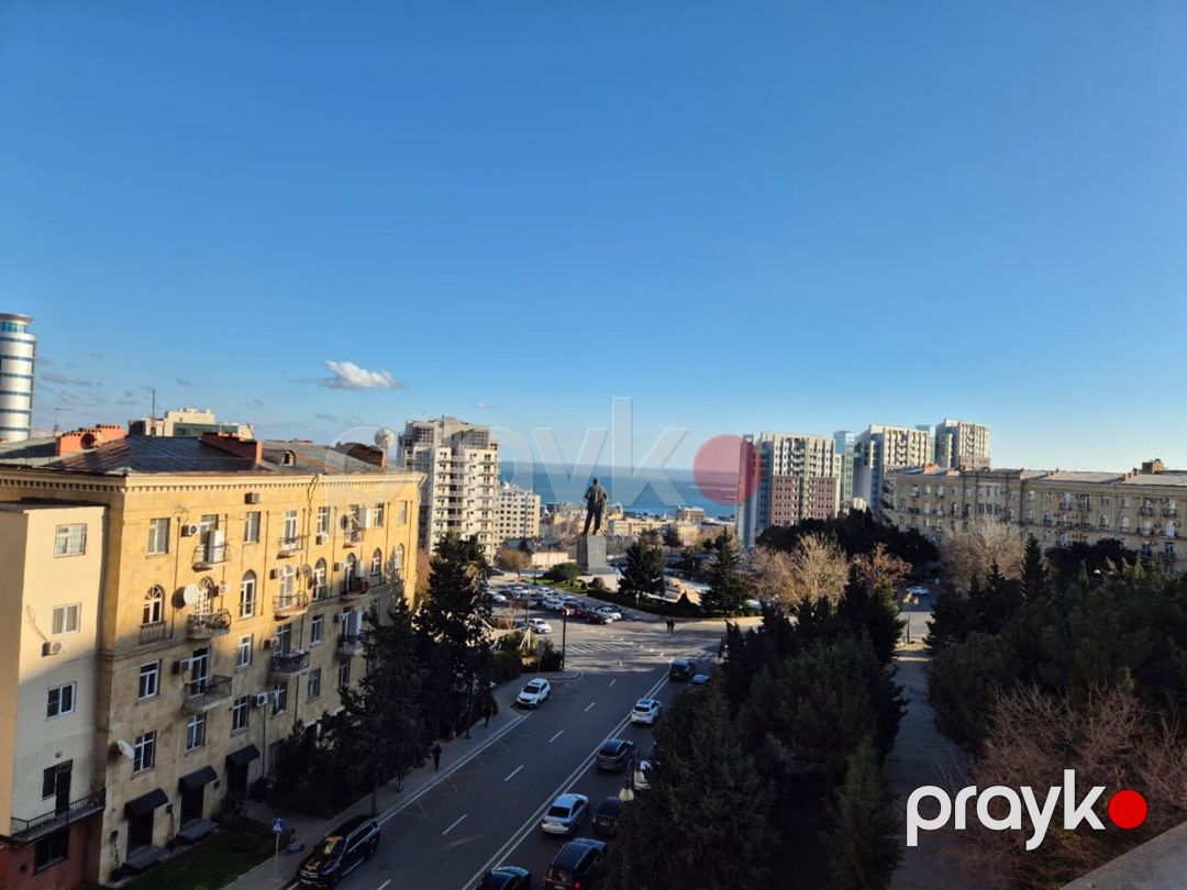 Satılır 4 otaqlı yeni tikili 200 m² — Mənzil, Bakı (5)