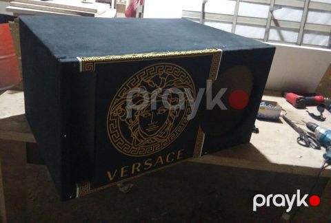 Avto subwoofer korpusu – Versace dizaynlı - Material: qalın MDF ağac — Bakı