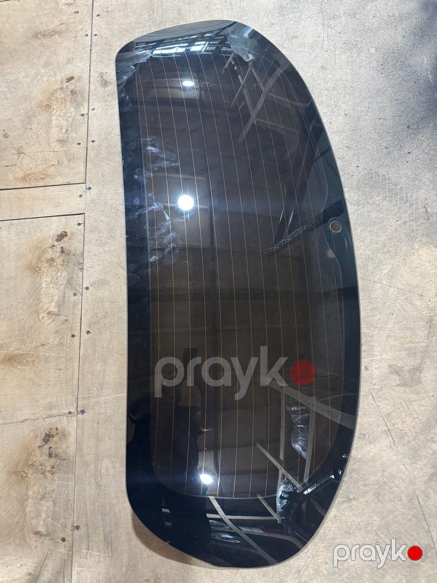 KIA Sorento 2015-2016 arxa şüşəsi — Ehtiyat hissələri və aksesuarlar, Bakı (2)