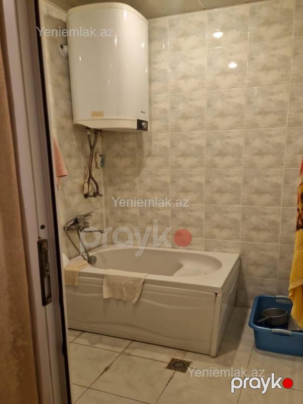 Satılır 2 otaqlı Bina evi menzil (Köhnə tikili), 55 m², Binəqədi rayonu — Mənzil, Bakı (6)