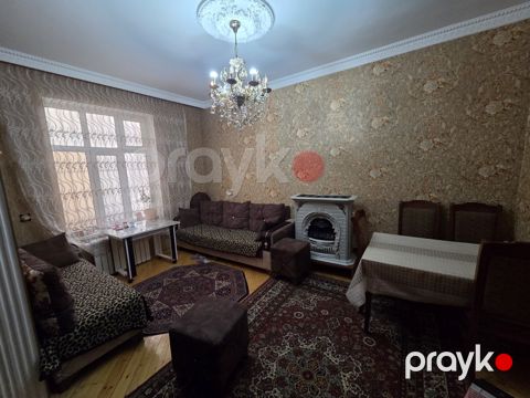 3-otaqlı mənzil, 7 Mkr., 150 m² — Bakı