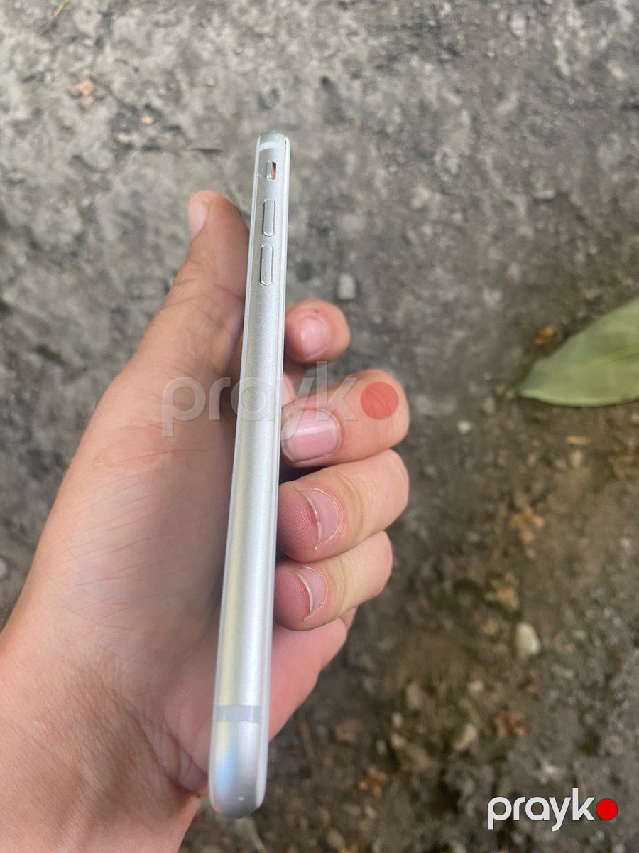 Apple iPhone 8 Silver 64GB — Smartfonlar, Şəki (7)