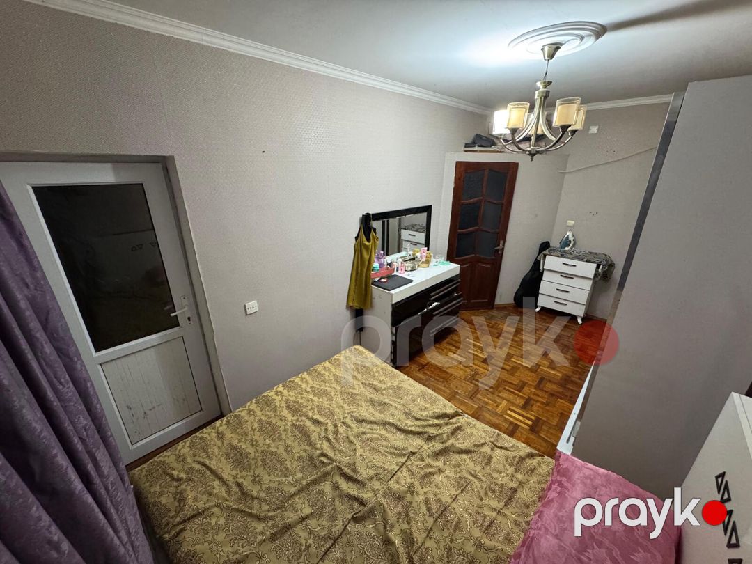Satılır 4 otaqlı köhnə tikili 115 m² — Mənzil, Bakı (9)