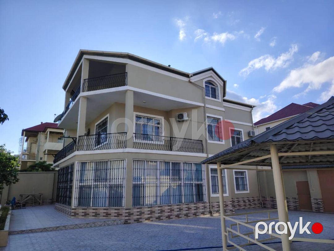 İcarəyə verilir 7 otaqlı həyət evi/bağ evi 450 m² — Ev, villa, Bakı (12)