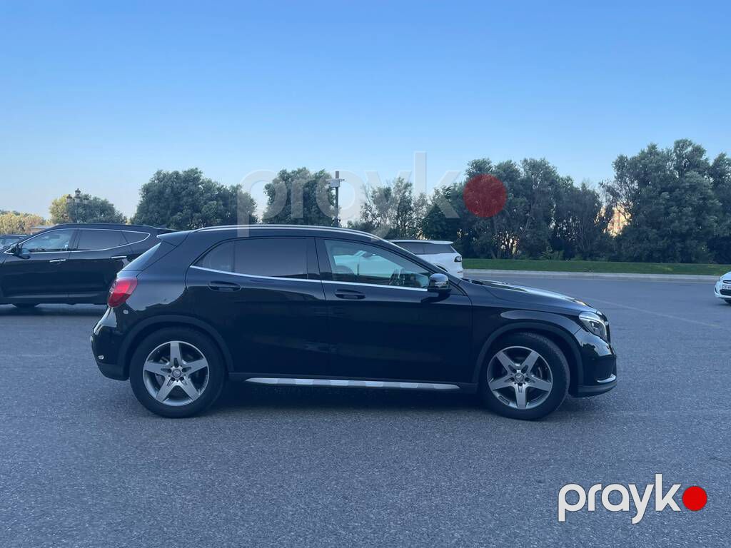 Mercedes GLA 200, 1.6 L, 2015 il, 116 491 km — Avtomobillər, Bakı (9)