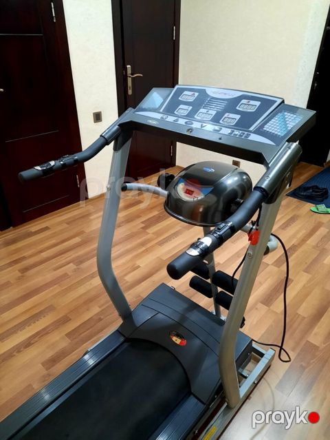 "Treadmill" qaçış trenajoru. Aparat yaxşı vəziyyətdədir. Konsol — Sumqayıt