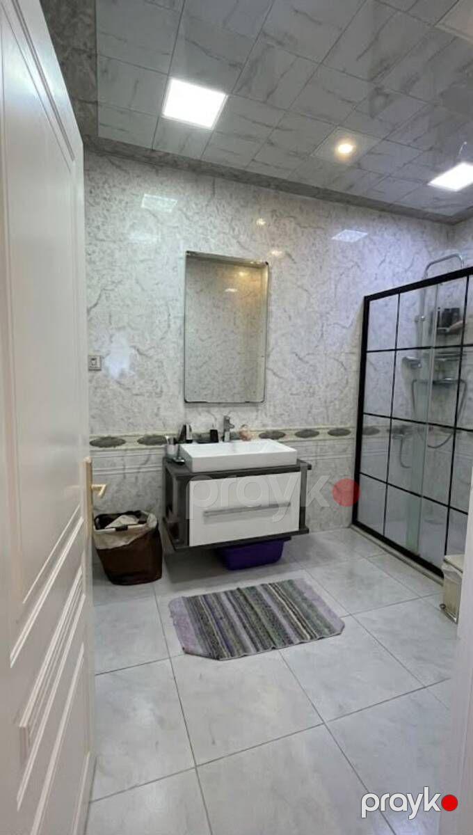 Satılır 4 otaqlı köhnə tikili 110 m² — Mənzil, Bakı (11)