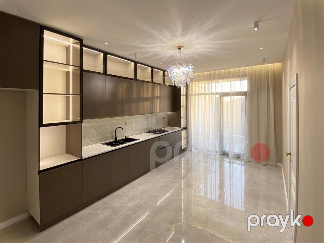 Satılır 5 otaqlı həyət evi/bağ evi 220 m² — Ev, villa, Bakı (7)