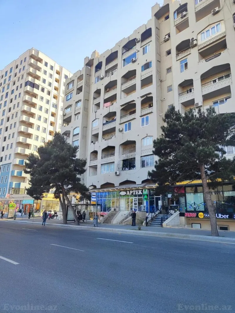 Satılır 3 otaqlı Mənzil Köhnə tikili 85 m² Bakı, Yasamal r., 20 Yanvar m., Yasamal — Bakı