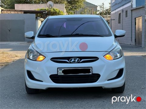 Hyundai Accent, 1.4 L, 2013 il, 226 345 km — Bakı