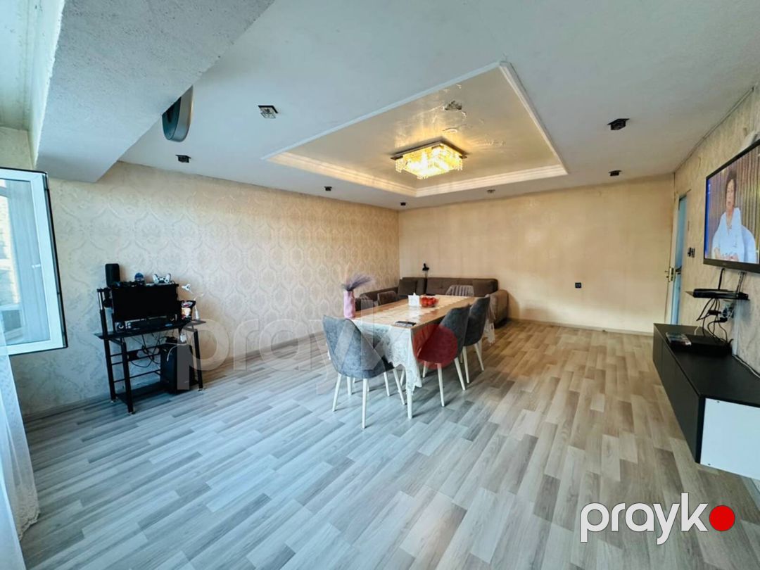Satılır 3 otaqlı köhnə tikili 108 m² — Mənzil, Bakı (3)