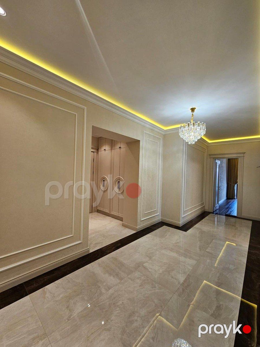 Satılır 4 otaqlı yeni tikili 190 m² — Mənzil, Bakı (12)