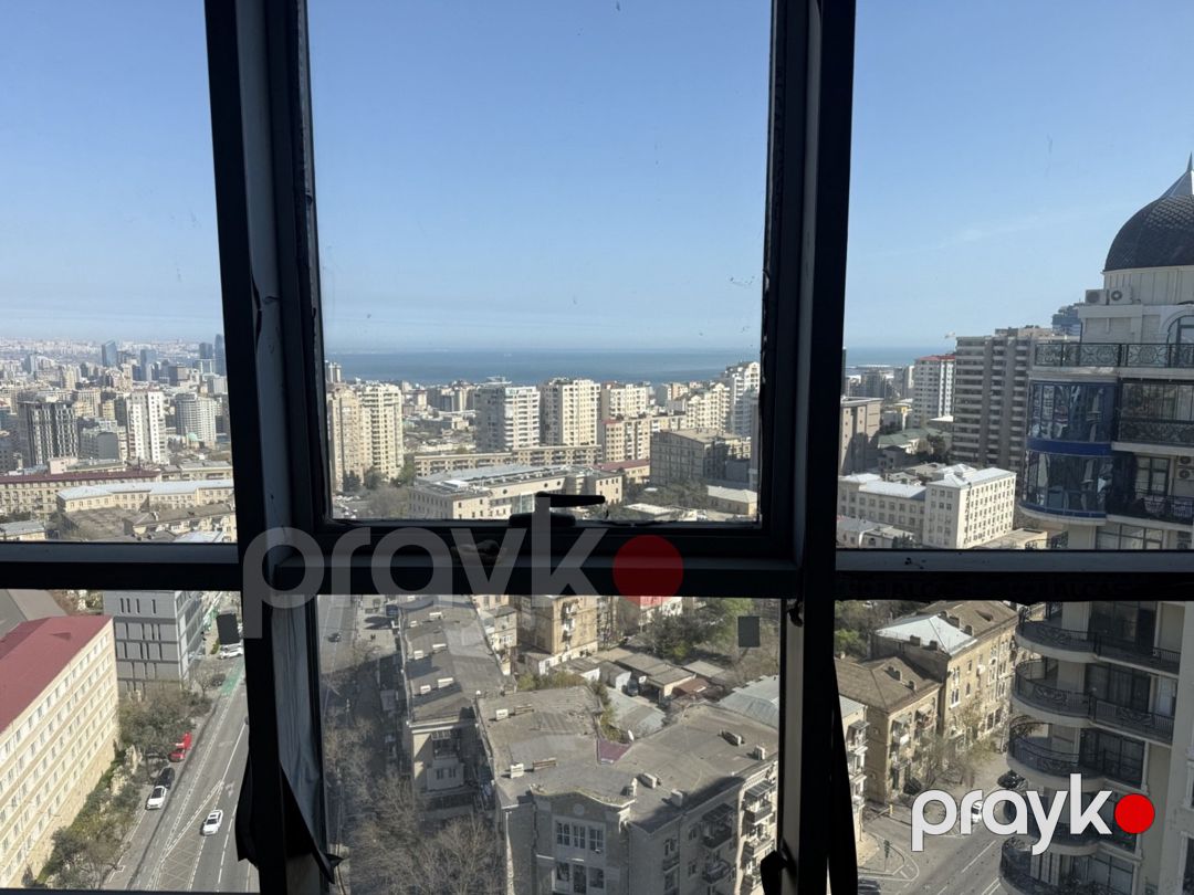 Satılır 5 otaqlı yeni tikili 303 m² — Mənzil, Bakı (5)