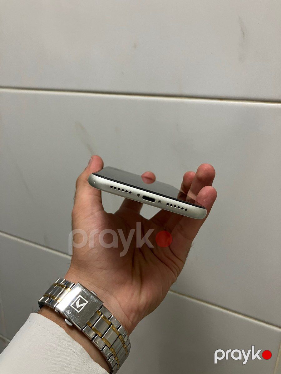 Apple iPhone 11 White 64GB/4GB — Smartfonlar, Bakı (5)