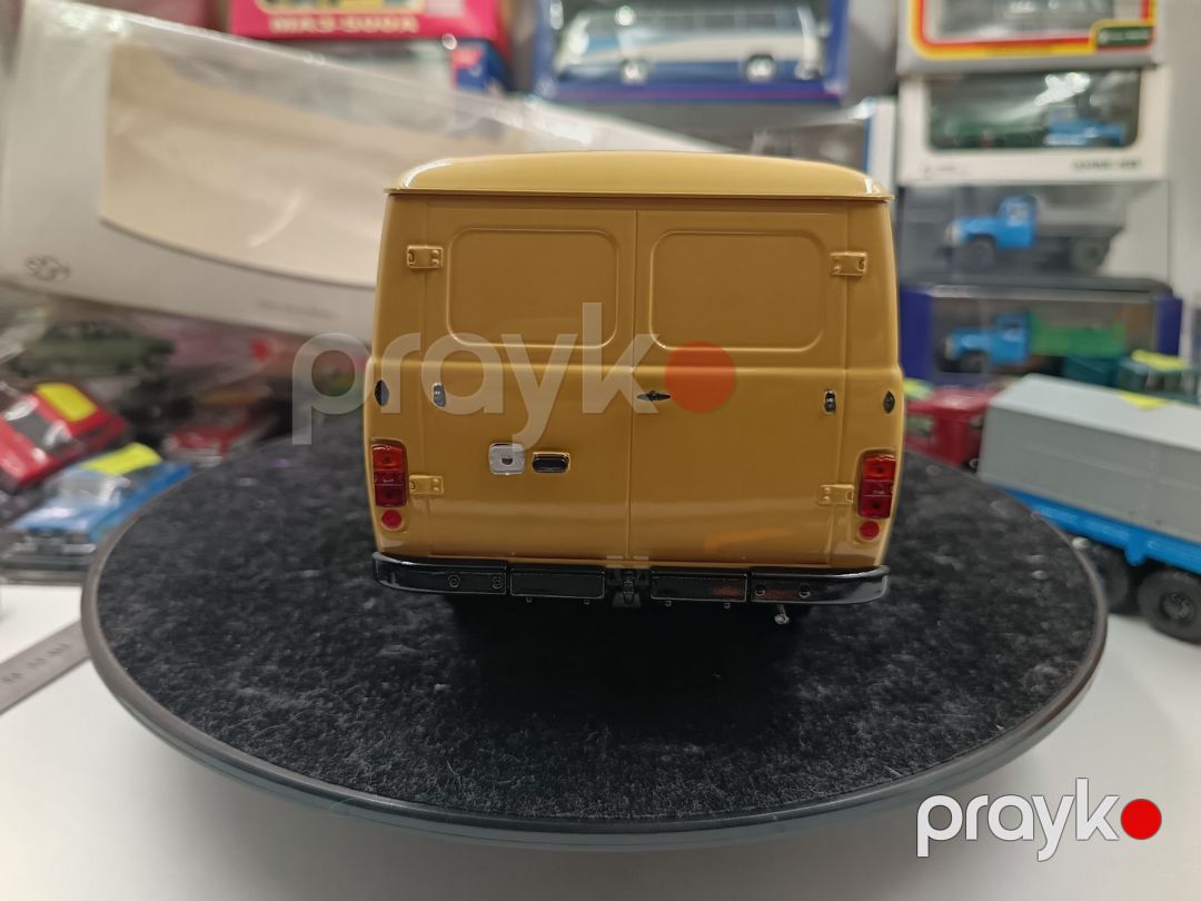 "UAZ Buxanka 1/18 SSM" modeli — Kolleksiyalar, Bakı (4)