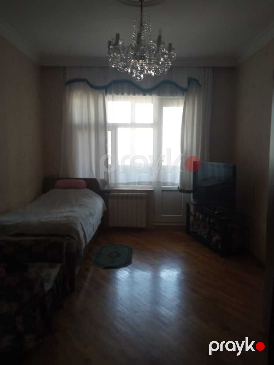 Satılır 5 otaqlı köhnə tikili 120 m² — Mənzil, Bakı (3)