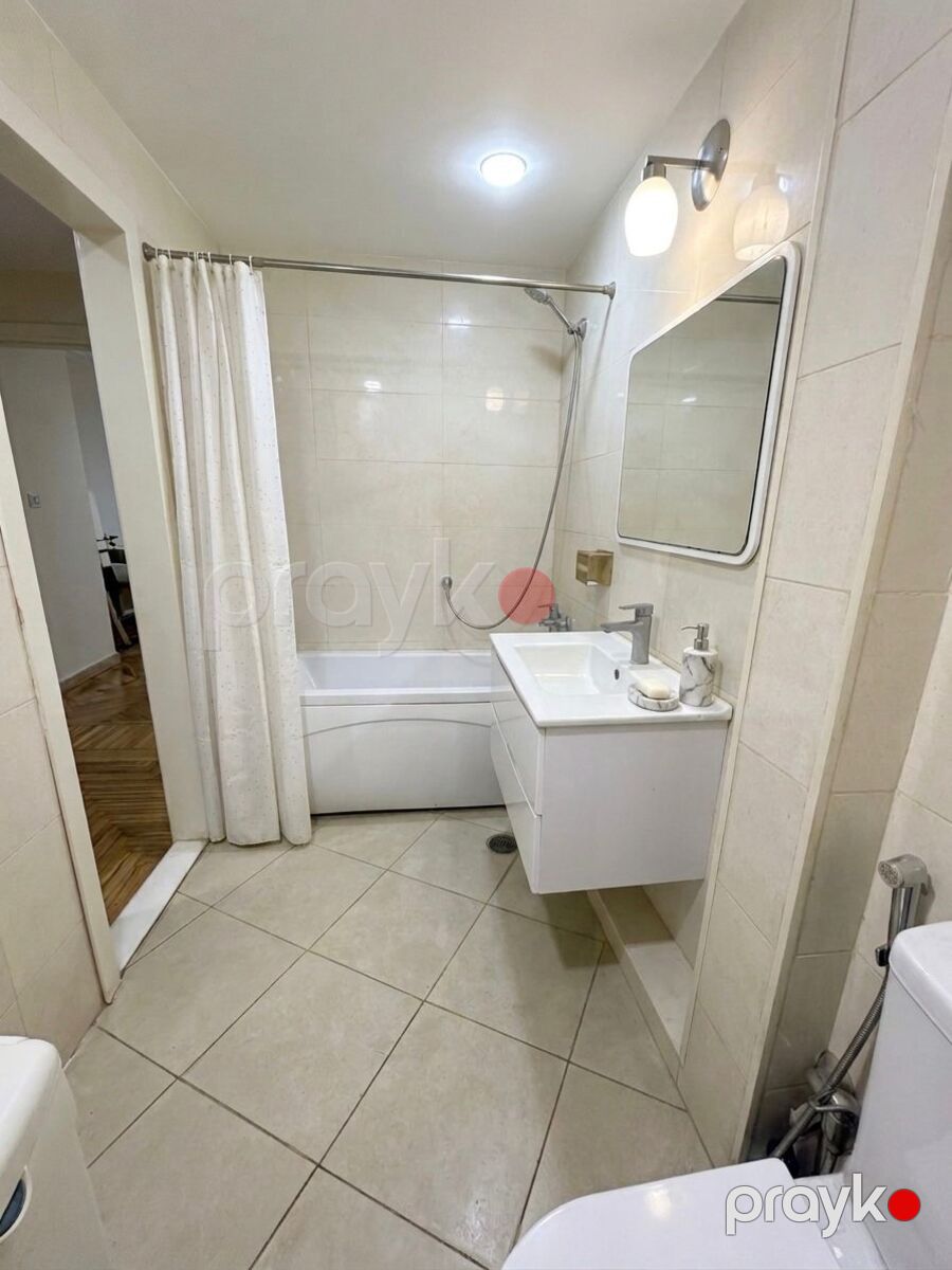 Satılır 3 otaqlı köhnə tikili 85 m² — Mənzil, Bakı (7)