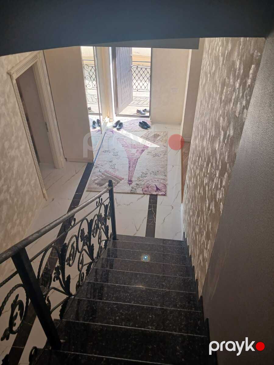 Satılır 4 otaqlı həyət evi/bağ evi 240 m² — Ev, villa, Bakı (6)